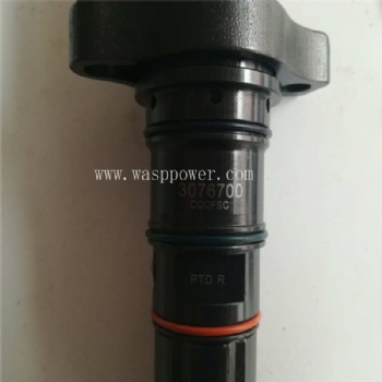 KTA19  injector 3076700