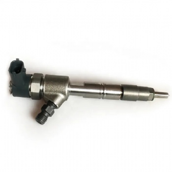 ISF2.8 fuel injector 0445110376 5258744